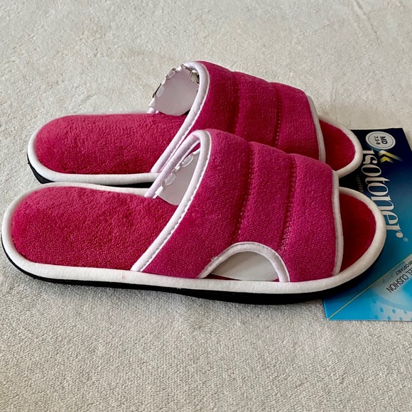 Isotoner Microterry Heel Cushioned Slide Slippers - Picture 3 of 4